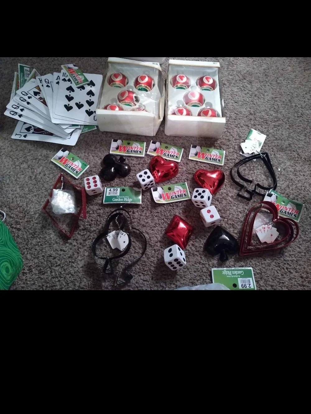 Christmas ornaments/ Heart Decorations and Dice Party Set